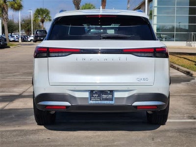 2026 INFINITI QX60 LUXE
