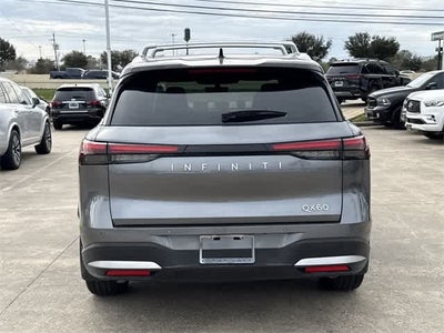 2026 INFINITI QX60 LUXE