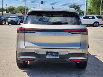 2026 INFINITI QX60 LUXE