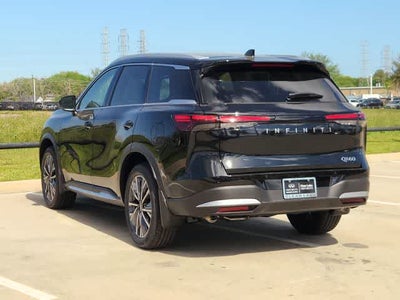 2026 INFINITI QX60 LUXE