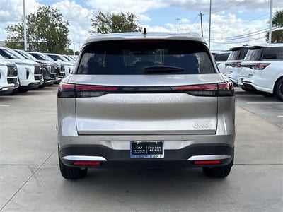 2026 INFINITI QX60 LUXE