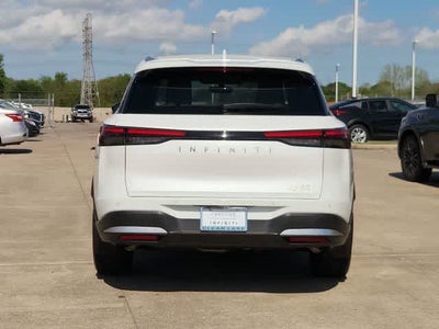 2026 INFINITI QX60 LUXE