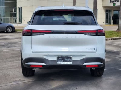 2026 INFINITI QX60 LUXE