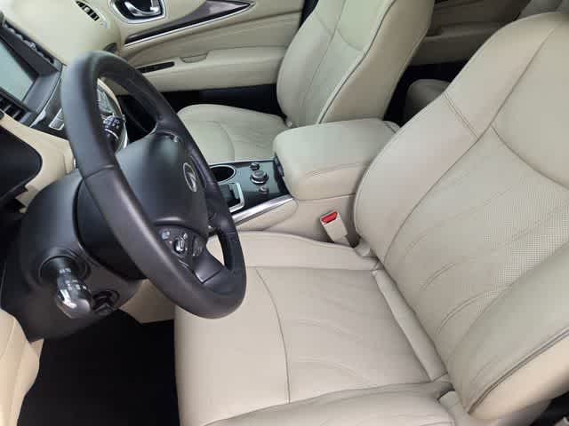 2019 INFINITI QX60 LUXE