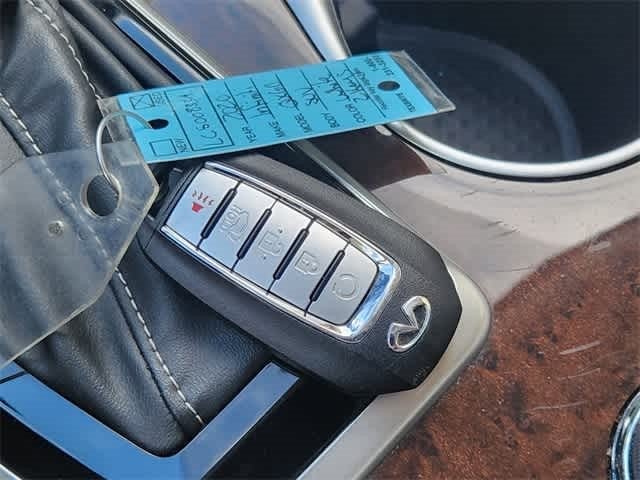 2020 INFINITI QX60 LUXE