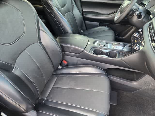 2023 INFINITI QX60 PURE