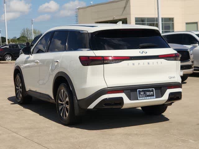 2023 INFINITI QX60 PURE