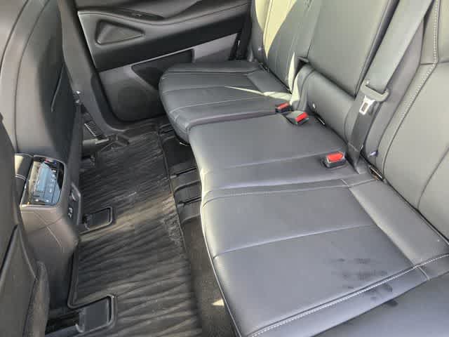 2024 INFINITI QX60 LUXE