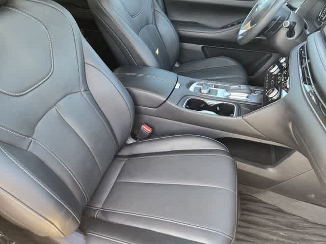 2024 INFINITI QX60 LUXE