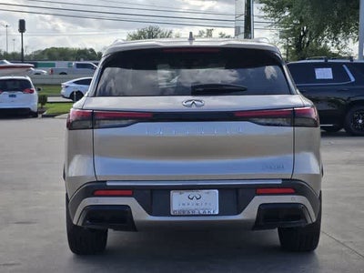 2023 INFINITI QX60 LUXE