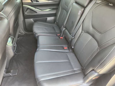 2024 INFINITI QX60 LUXE