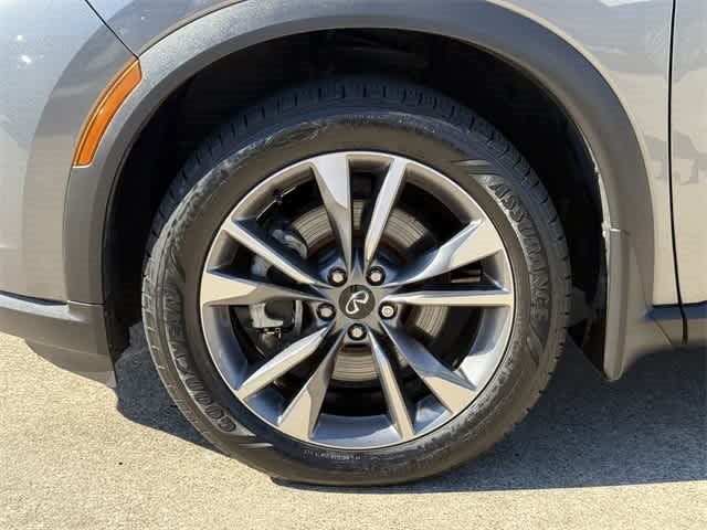 2022 INFINITI QX60 LUXE