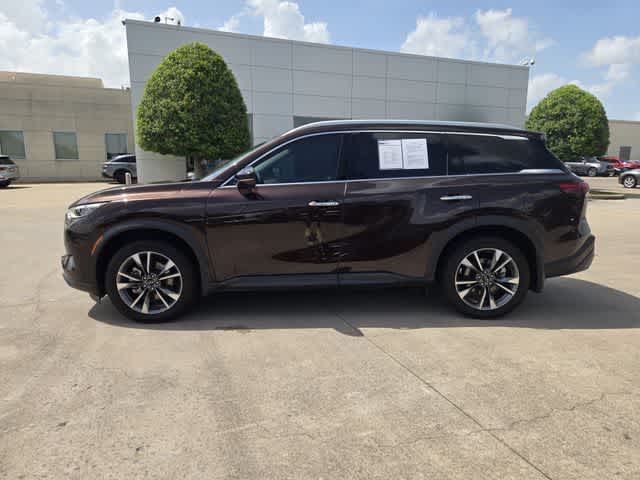 2022 INFINITI QX60 LUXE