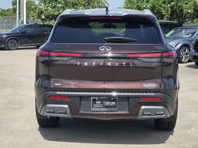 2022 INFINITI QX60 LUXE