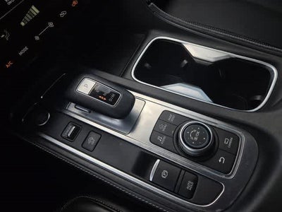 2022 INFINITI QX60 LUXE
