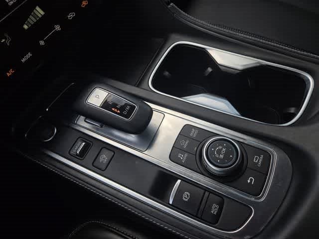 2022 INFINITI QX60 LUXE