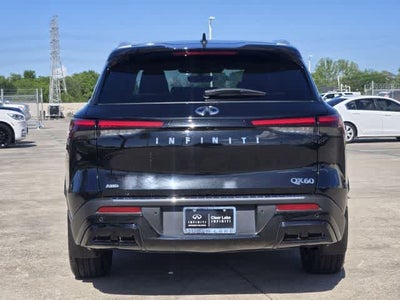 2023 INFINITI QX60 LUXE