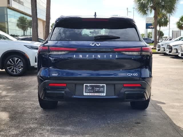 2023 INFINITI QX60 LUXE
