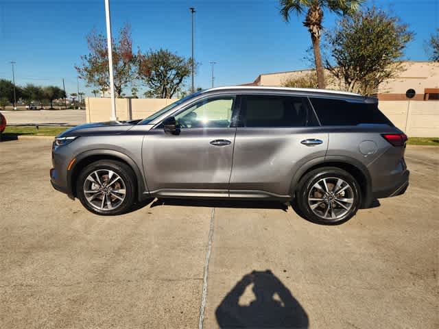 2023 INFINITI QX60 LUXE