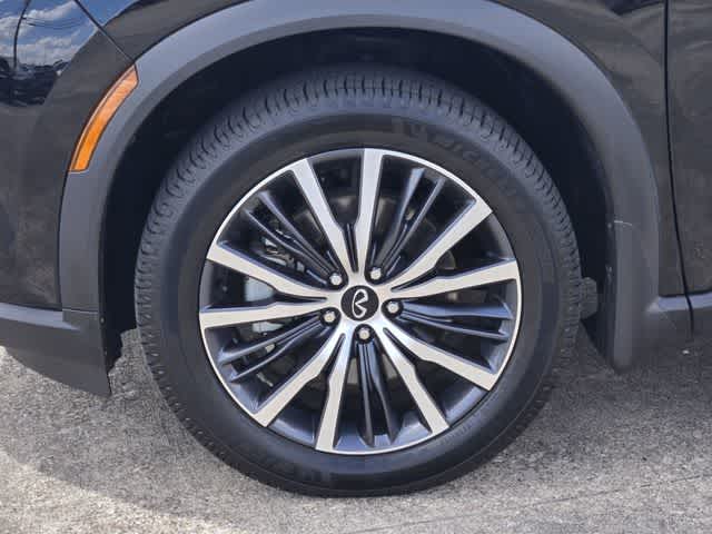 2024 INFINITI QX60 SENSORY