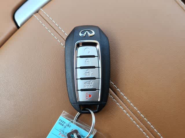 2023 INFINITI QX60 SENSORY