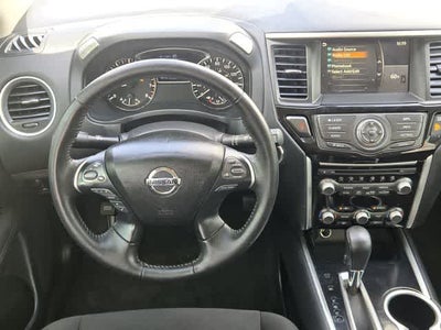 2020 Nissan Pathfinder SV