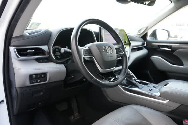 2023 Toyota Highlander Hybrid Limited