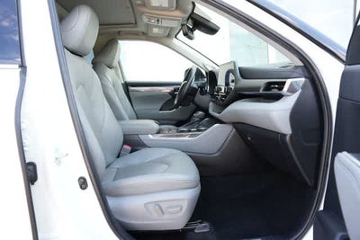 2023 Toyota Highlander Hybrid Limited