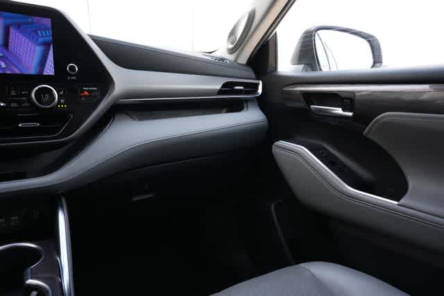 2023 Toyota Highlander Hybrid Limited