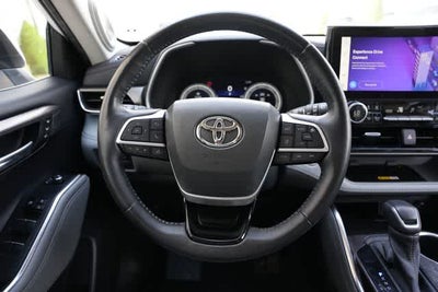 2023 Toyota Highlander Hybrid Limited