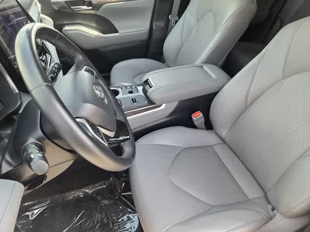 2023 Toyota Highlander Hybrid Limited