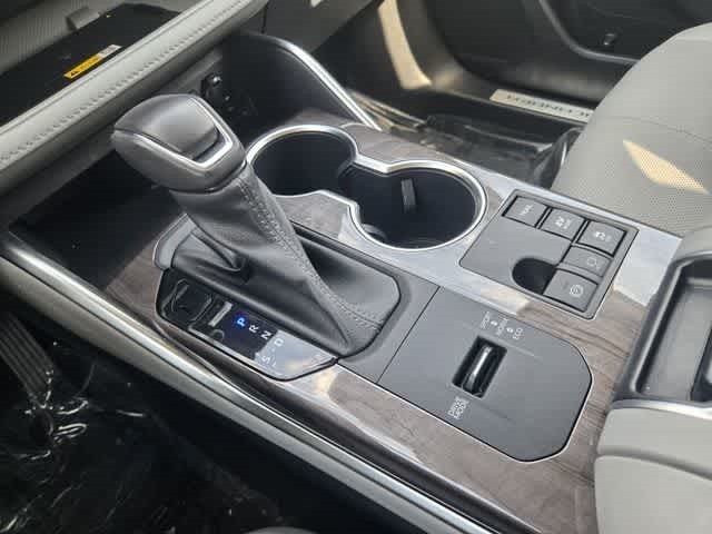 2023 Toyota Highlander Hybrid Limited