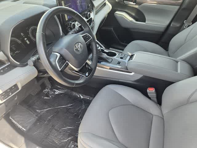 2023 Toyota Highlander Hybrid Limited