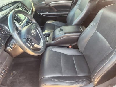 2017 Toyota Highlander Limited Platinum