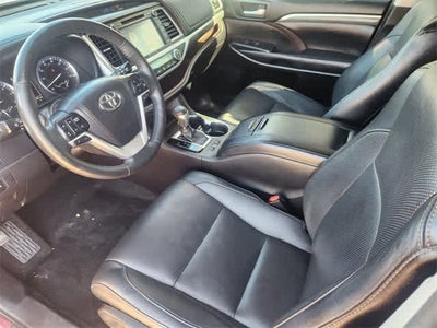 2017 Toyota Highlander Limited Platinum