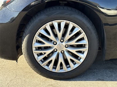 2015 INFINITI Q70L 4dr Sdn V6 RWD