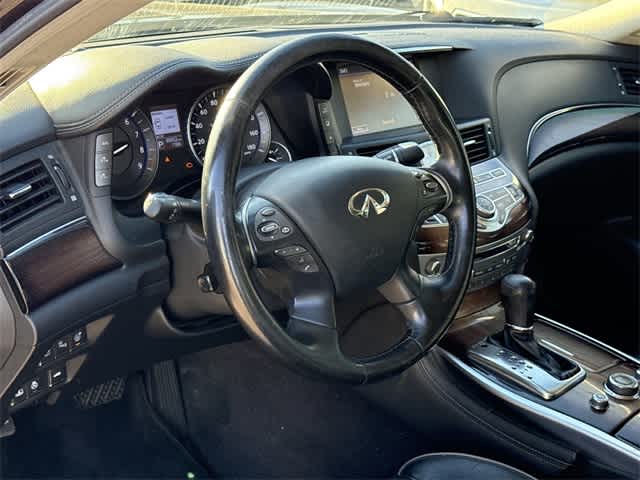 2015 INFINITI Q70L 4dr Sdn V6 RWD