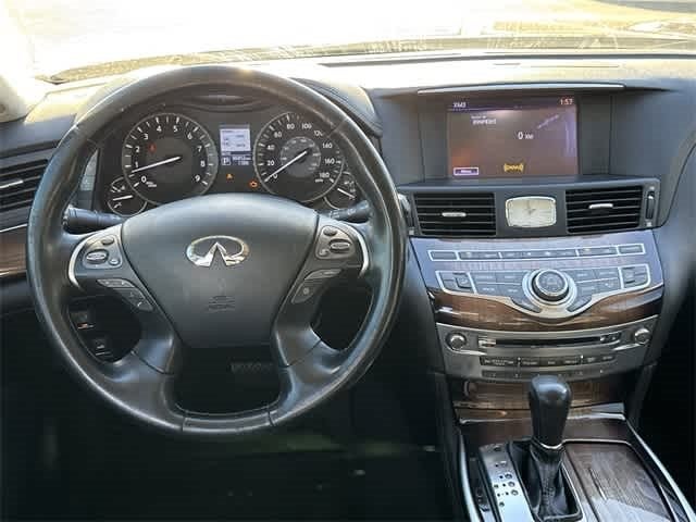 2015 INFINITI Q70L 4dr Sdn V6 RWD