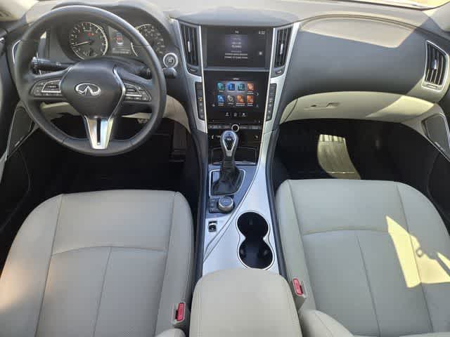 2023 INFINITI Q50 LUXE