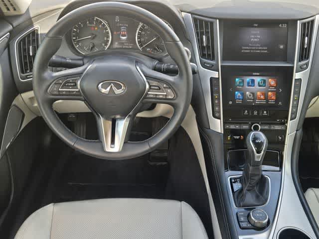 2023 INFINITI Q50 LUXE