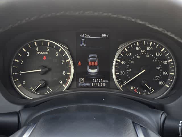 2023 INFINITI Q50 LUXE
