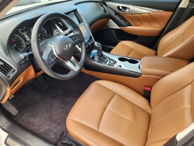2023 INFINITI Q50 LUXE