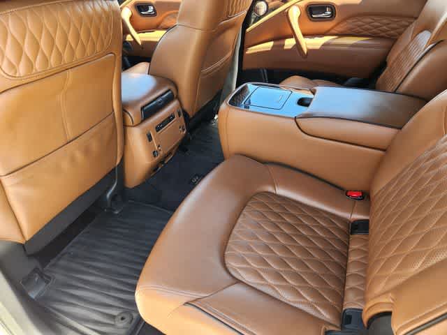 2021 INFINITI QX80 LUXE