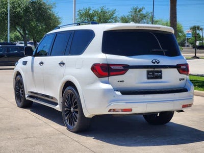 2021 INFINITI QX80 LUXE