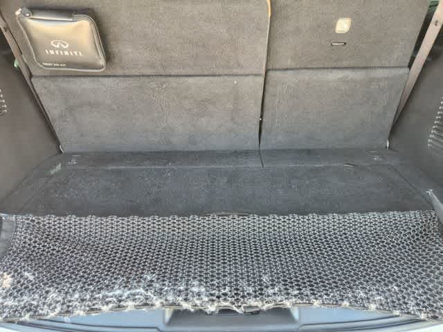 2021 INFINITI QX80 LUXE