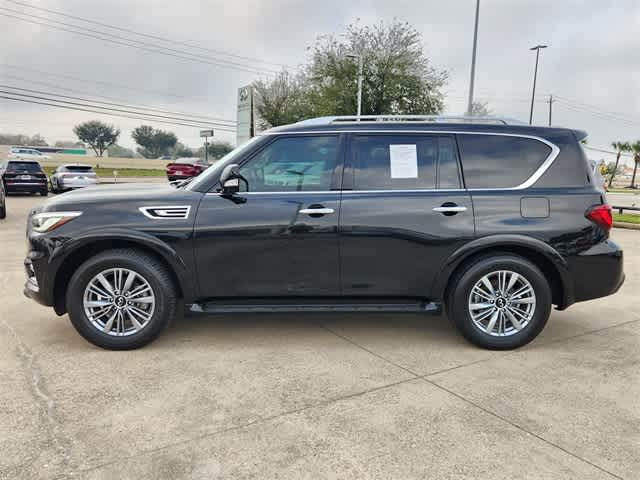 2024 INFINITI QX80 LUXE