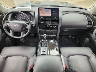 2024 INFINITI QX80 LUXE