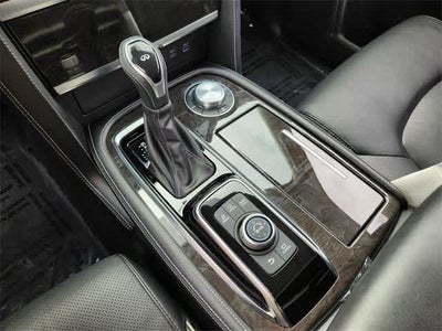 2024 INFINITI QX80 LUXE