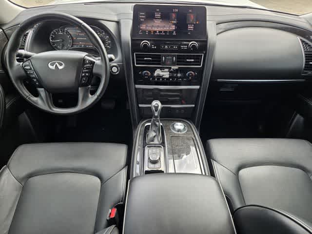 2022 INFINITI QX80 LUXE
