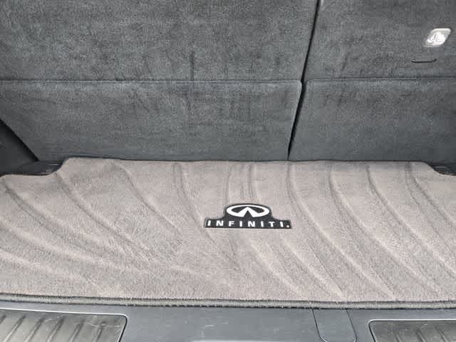 2022 INFINITI QX80 LUXE